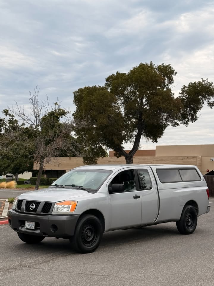 2008 Nissan Titan XE Extended Cab Long Bed V8